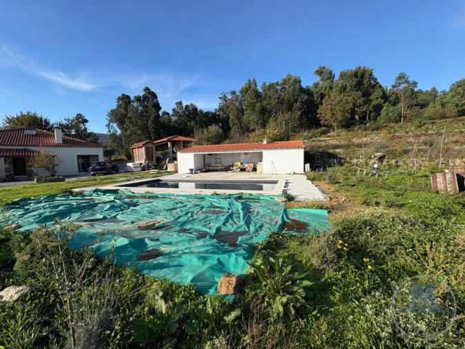 Quinta T5 para Venda em Gestaço Foto 10