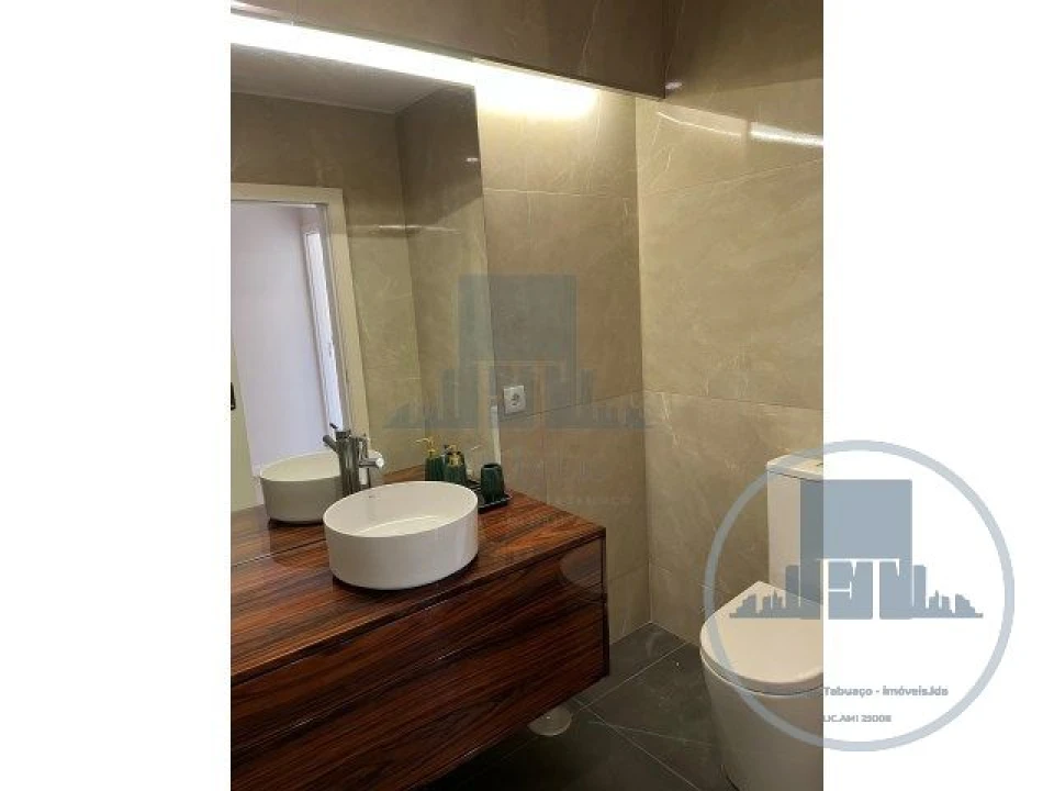 Quinta T5 para Venda em Gestaço Foto 50