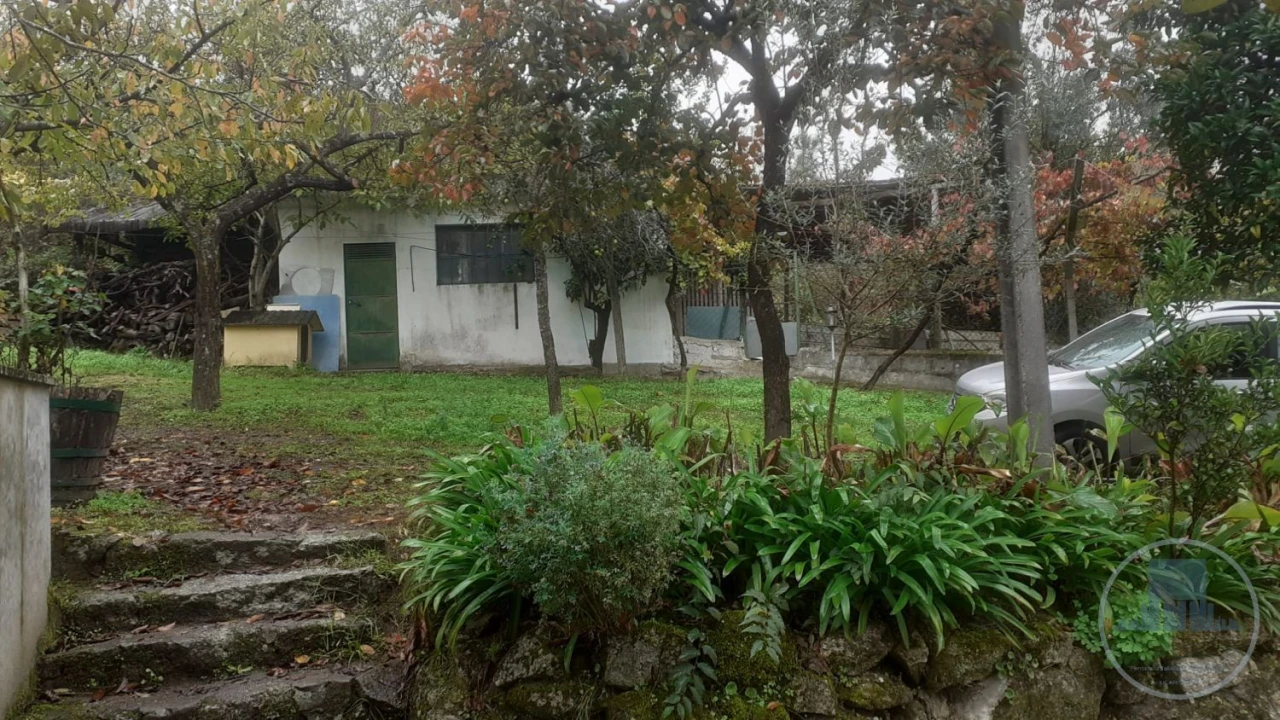 Quinta T4 para Venda em Fregim Foto 11