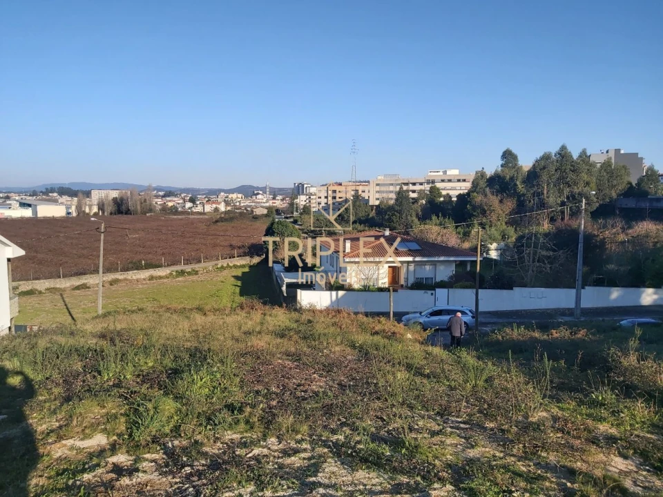 Terreno para Venda em Aguas Santas Foto 2