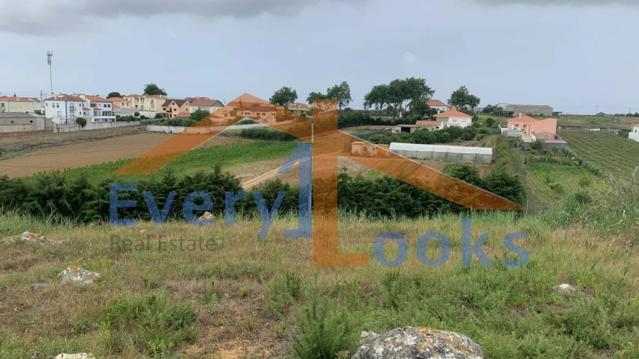 Terreno para Venda em Serra D'El-Rei