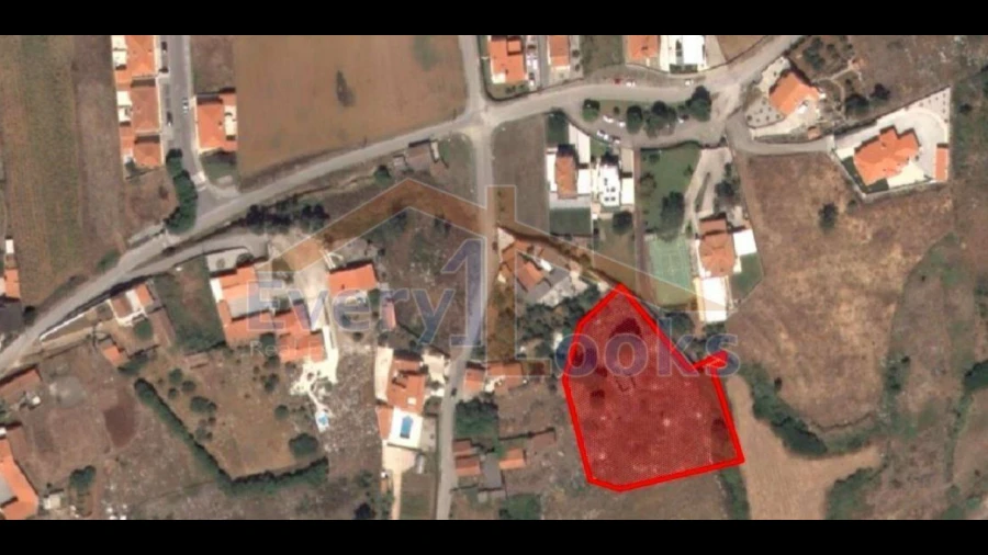 Terreno para Venda em Serra D'El-Rei
