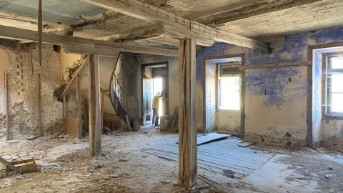 Moradia T5 para Venda em Nossa Senhora do Pópulo, Coto e São Gregório