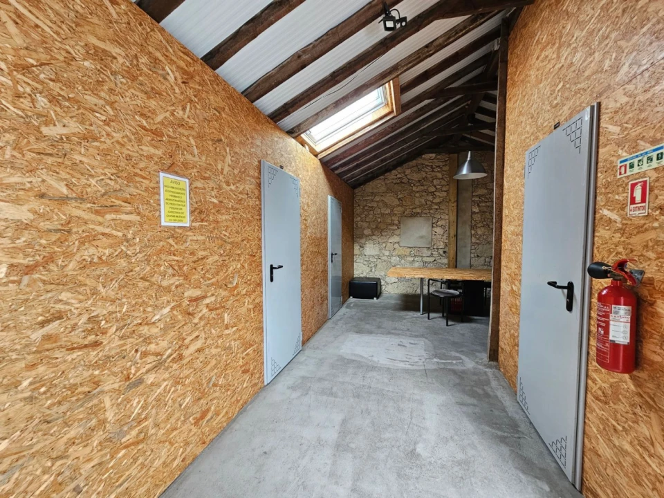 Apartamento T3 para Venda em Santo António Foto 32