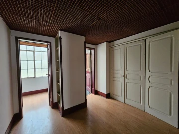 Apartamento T3 para Venda em Santo António