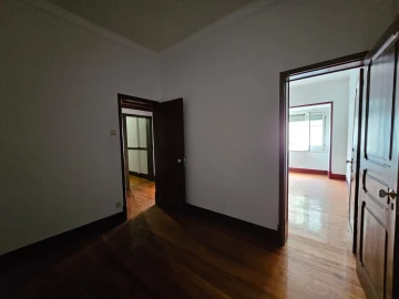 Apartamento T3 para Venda em Santo António