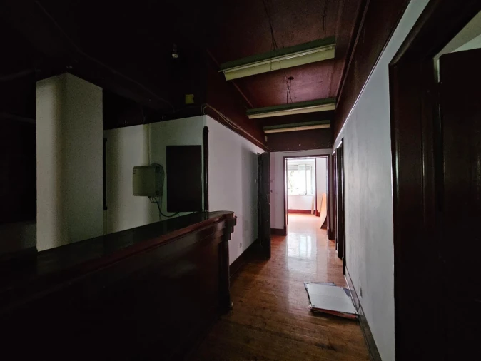 Apartamento T3 para Venda em Santo António Foto 19