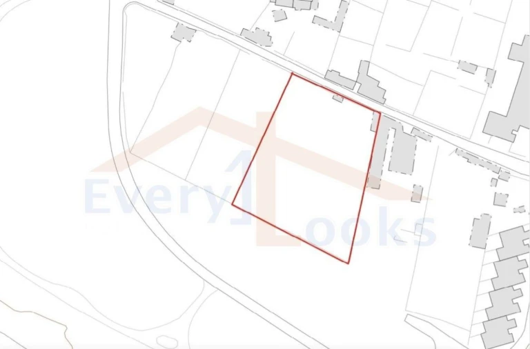 Terreno para Venda em Peniche Foto 3