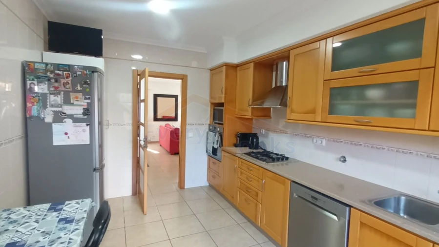 Moradia T4 para Venda em Serra D'El-Rei Foto 10