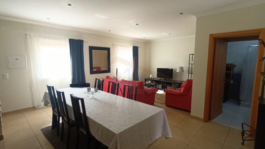 Moradia T4 para Venda em Serra D'El-Rei Foto 2