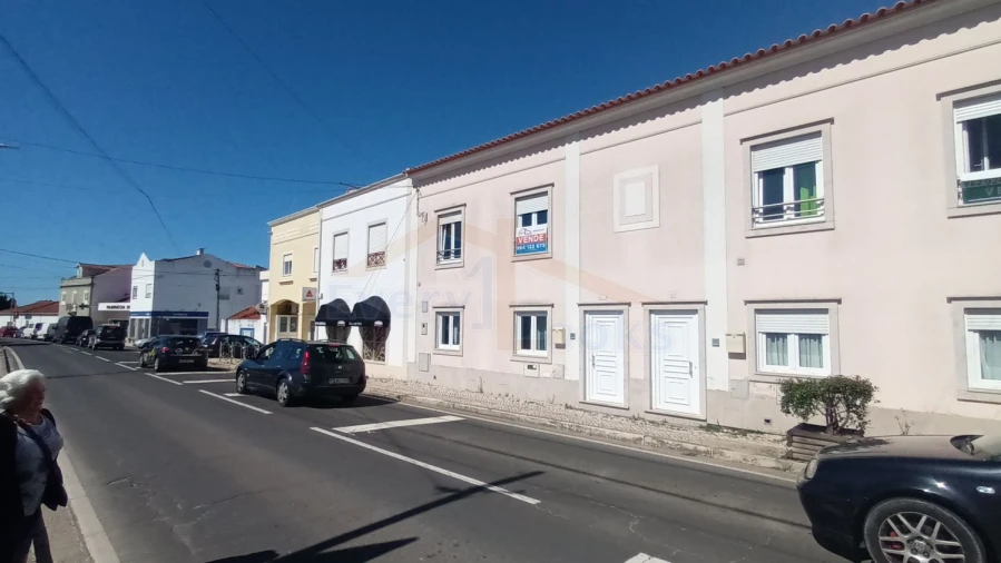 Moradia T4 para Venda em Serra D'El-Rei Foto 37