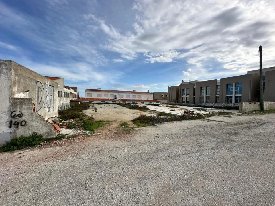 Terreno para Venda em Peniche Foto 31