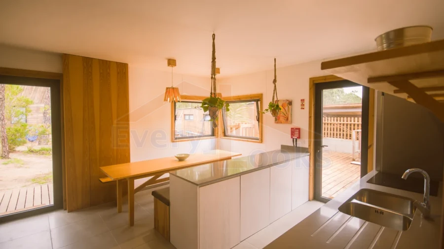 Loja para Venda em Atouguia da Baleia Foto 17