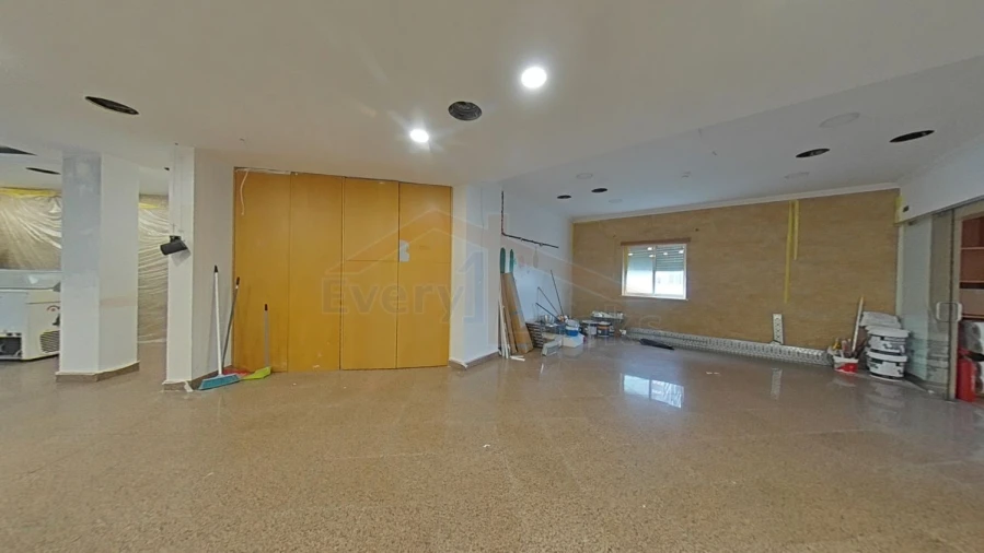 Loja para Venda em Serra D'El-Rei Foto 9