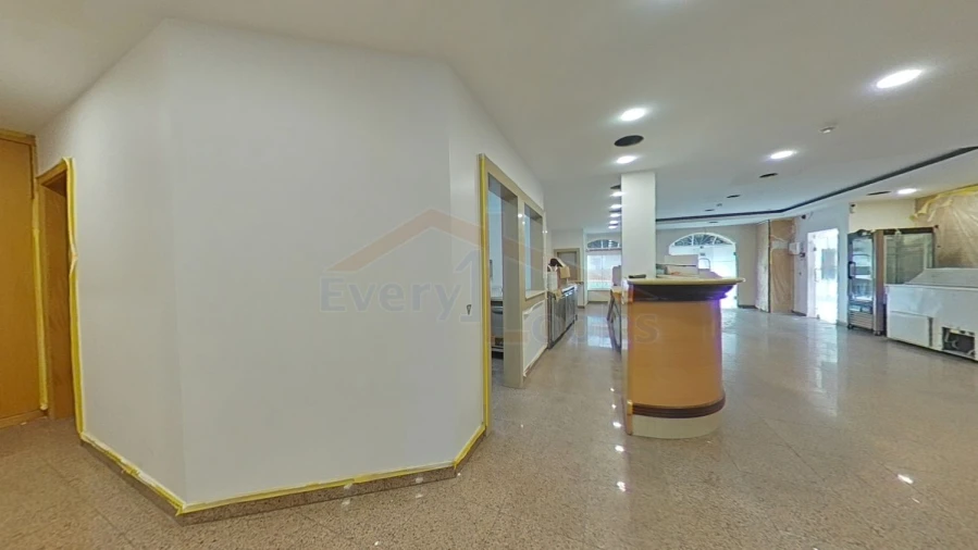 Loja para Venda em Serra D'El-Rei Foto 6