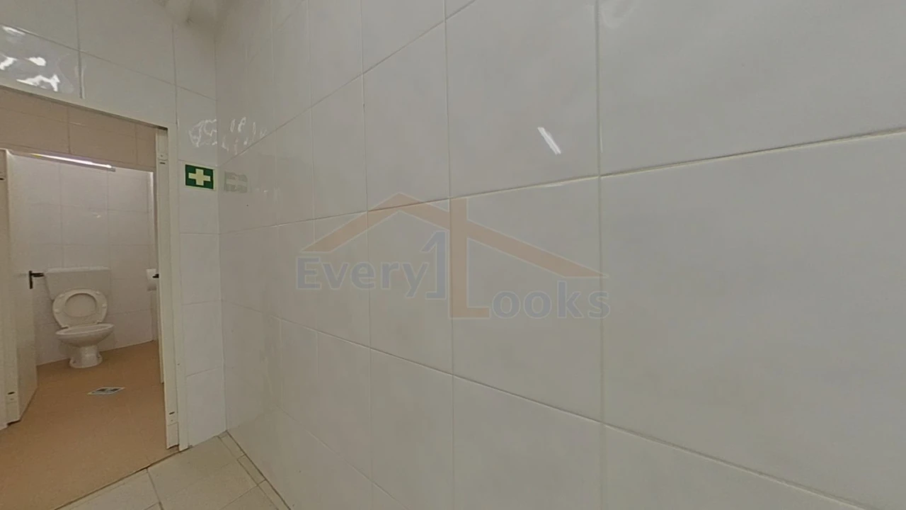 Loja para Venda em Serra D'El-Rei Foto 57