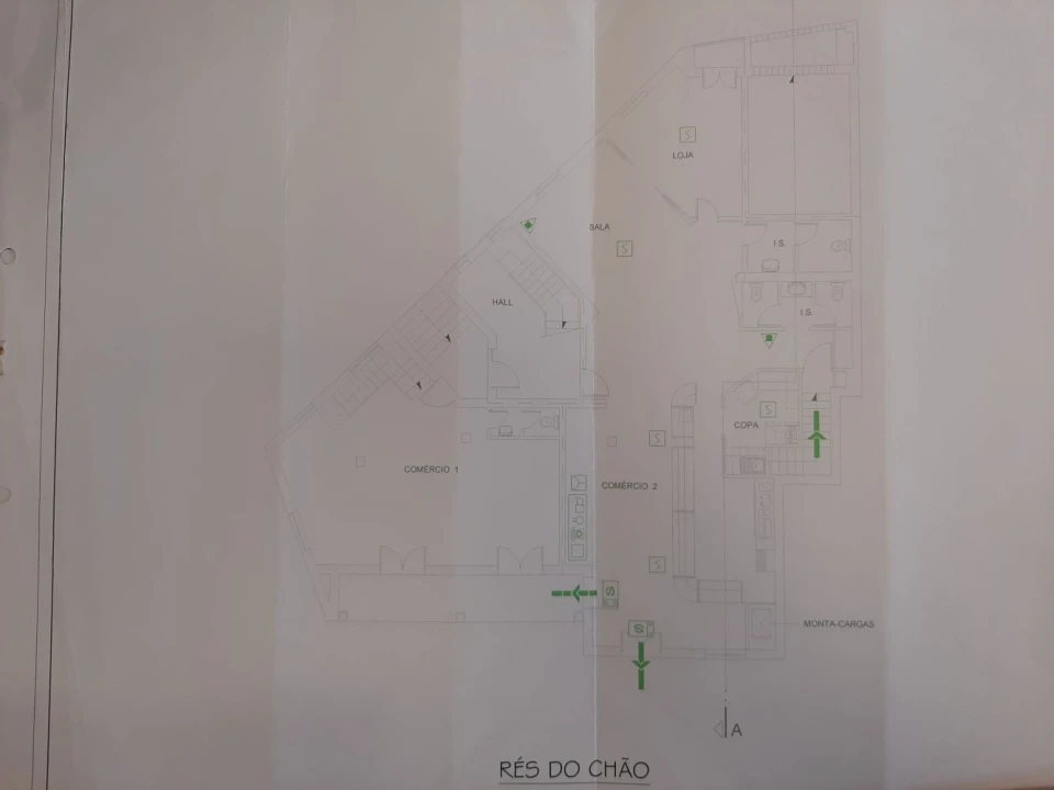 Loja para Venda em Serra D'El-Rei Foto 58