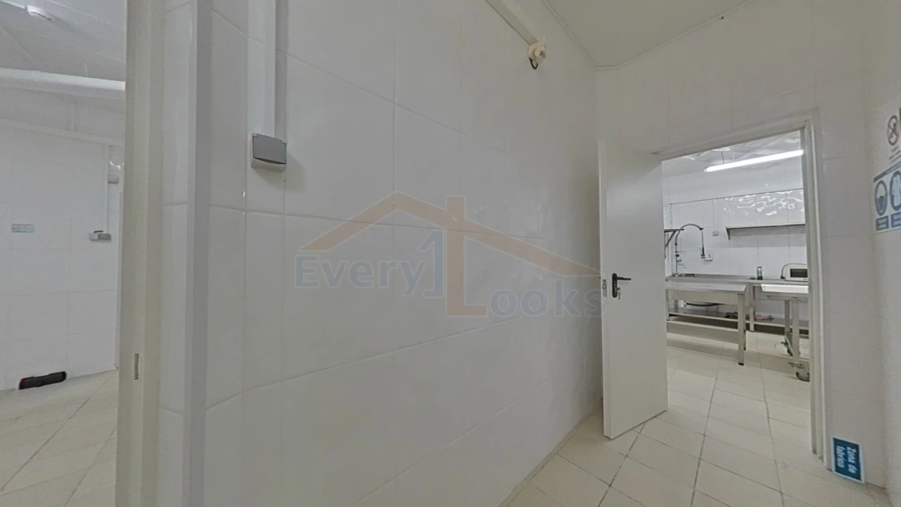 Loja para Venda em Serra D'El-Rei Foto 37