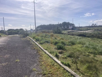 Moradia T2 para Venda em Caldas da Rainha - Santo Onofre e Serra do Bouro