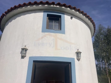 Moradia T2 para Venda em Caldas da Rainha - Santo Onofre e Serra do Bouro