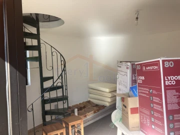 Moradia T2 para Venda em Caldas da Rainha - Santo Onofre e Serra do Bouro