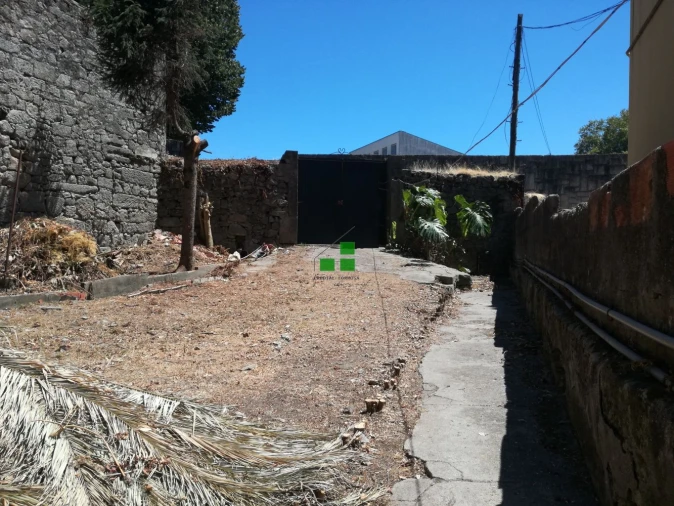 Terreno para Venda em Cedofeita, Santo Ildefonso, Sé, Miragaia, São Nicolau e Vitória Foto 2