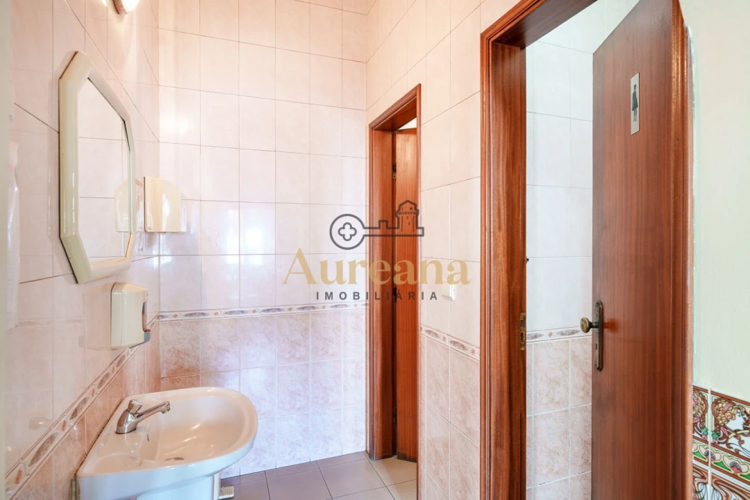 Loja para Venda em Sabacheira Foto 16