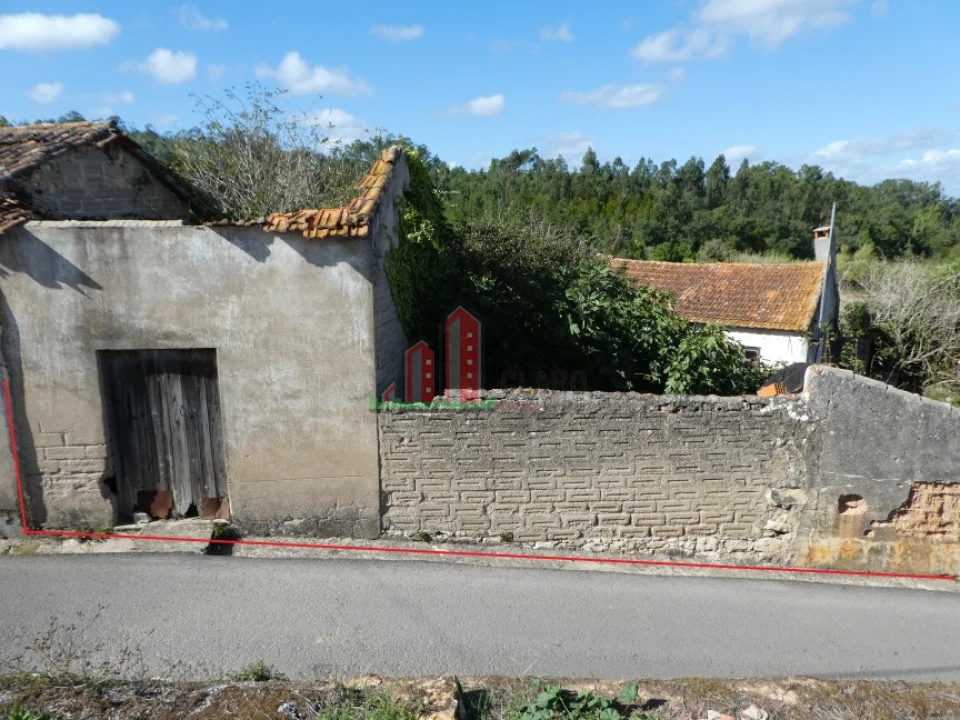 Moradia T3 para Venda em Soure Foto 8