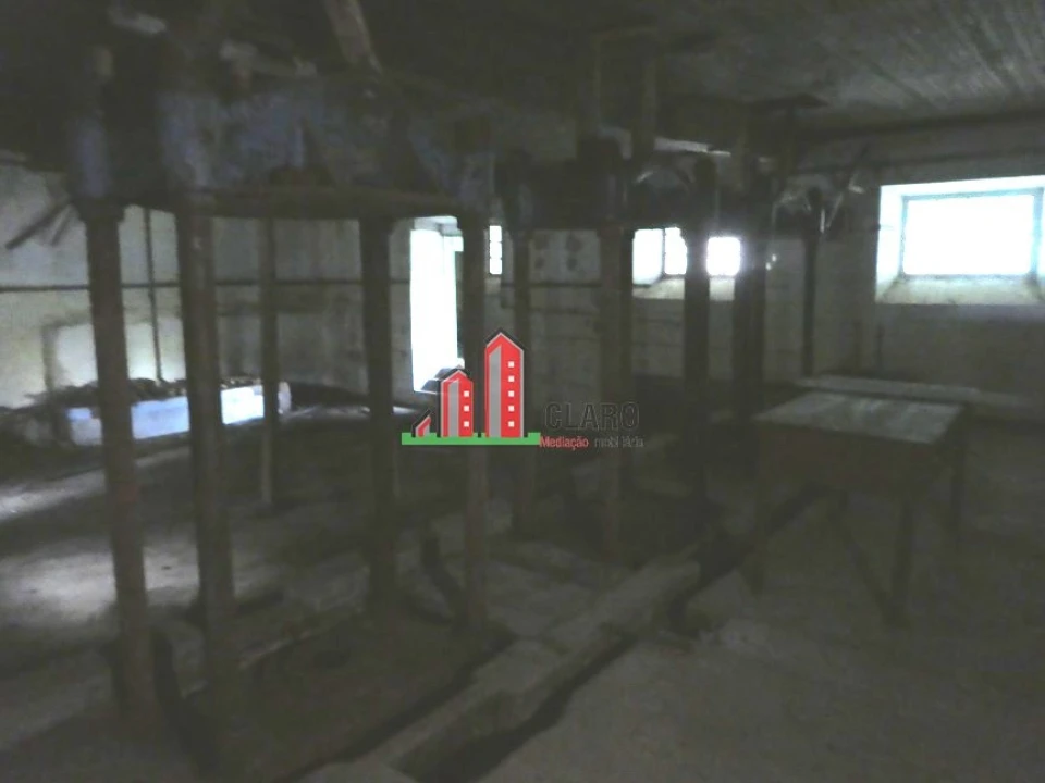 Quinta T0 para Venda em Santo Antonio dos Olivais Foto 18