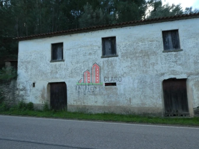 Quinta T0 para Venda em Santo Antonio dos Olivais Foto 9