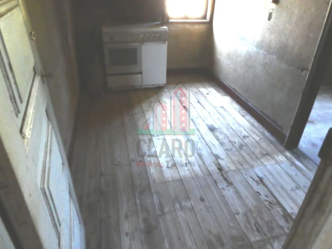 Moradia T3 para Venda em Marmeleira Foto 13