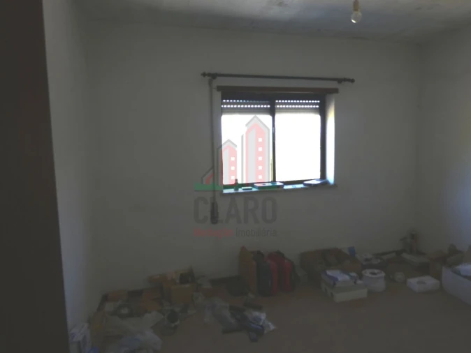 Moradia T3 para Venda em Marmeleira Foto 17