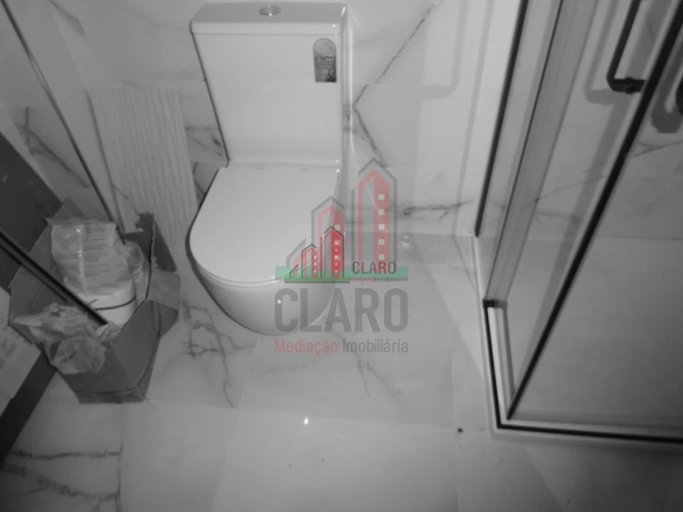 Moradia T3 para Venda em Arazede Foto 30