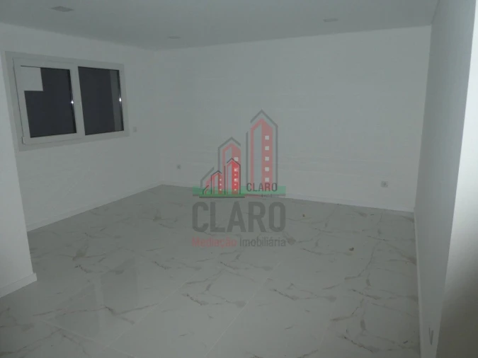 Moradia T3 para Venda em Arazede Foto 14