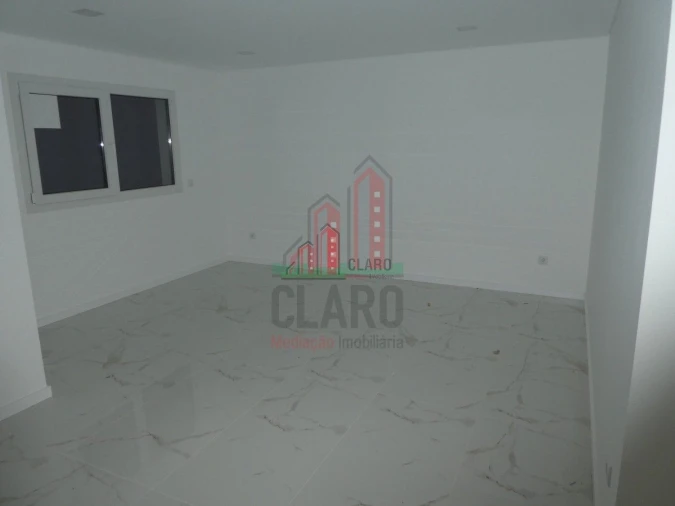 Moradia T3 para Venda em Arazede Foto 14