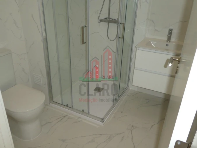 Apartamento T3 para Venda em Eiras e São Paulo de Frades Foto 15