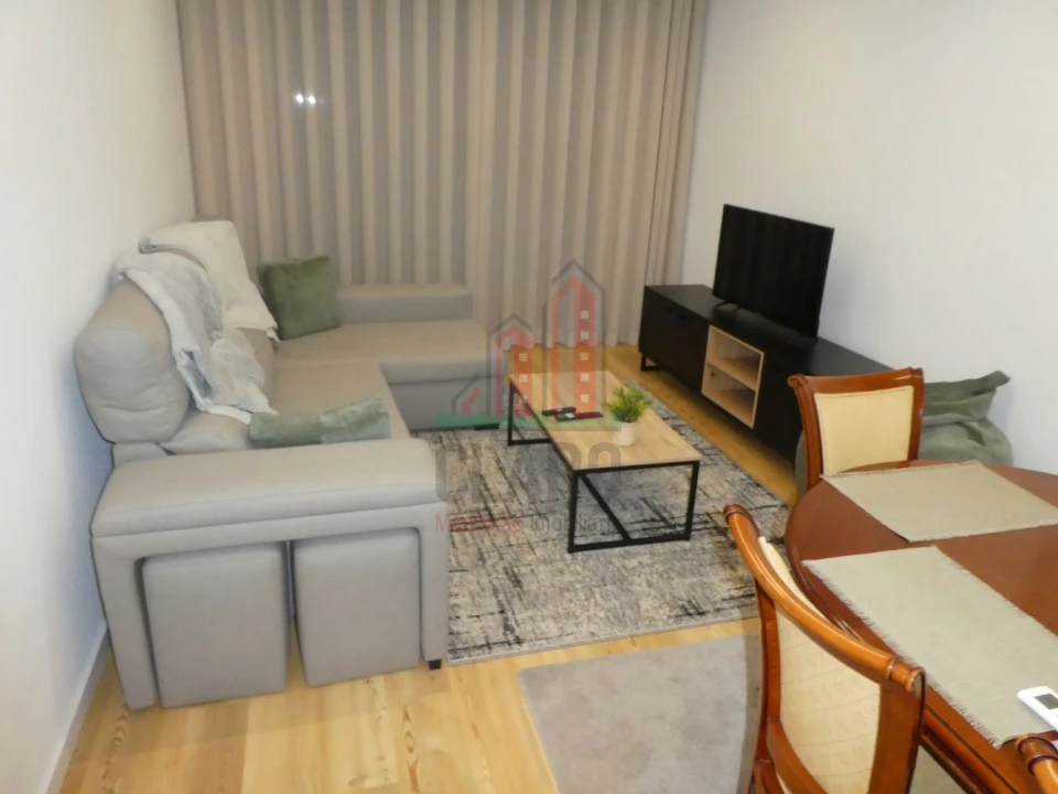 Apartamento T2 para Venda em Santo Antonio dos Olivais Foto 4
