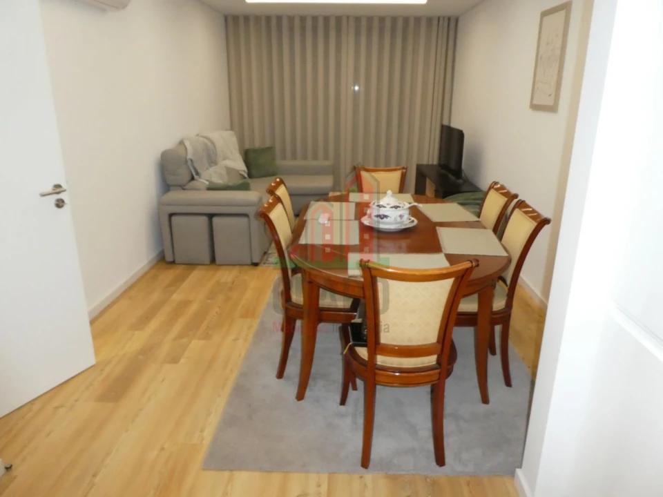 Apartamento T2 para Venda em Santo Antonio dos Olivais Foto 6