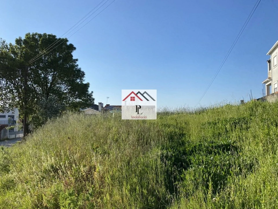 Terreno para Venda em Sebal e Belide Foto 3