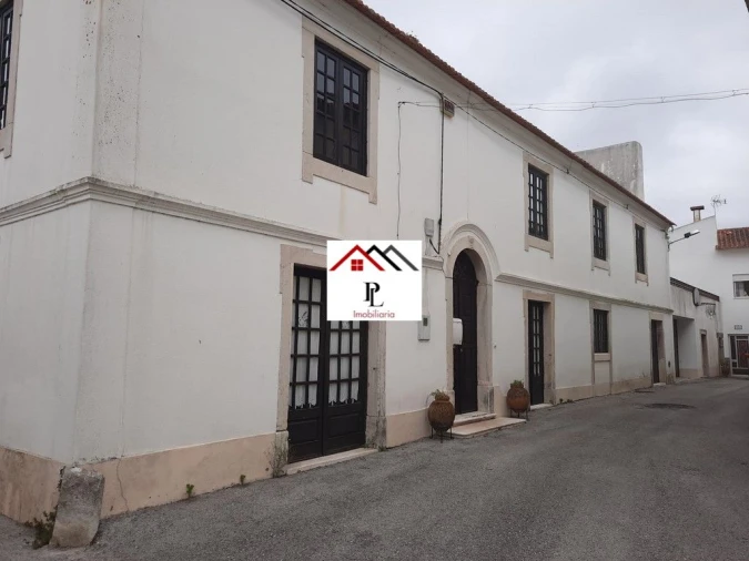 Moradia T4 para Venda em Abrunheira, Verride e Vila Nova da Barca Foto 28