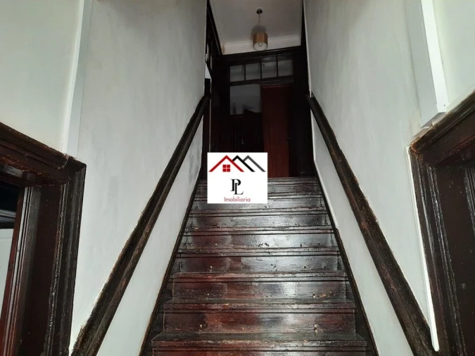 Moradia T4 para Venda em Abrunheira, Verride e Vila Nova da Barca Foto 19