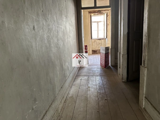 Apartamento T5 para Venda em Penacova Foto 4