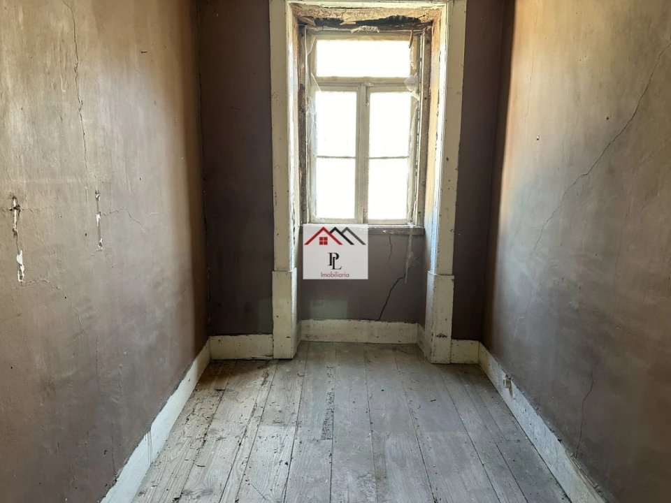 Apartamento T5 para Venda em Penacova Foto 10