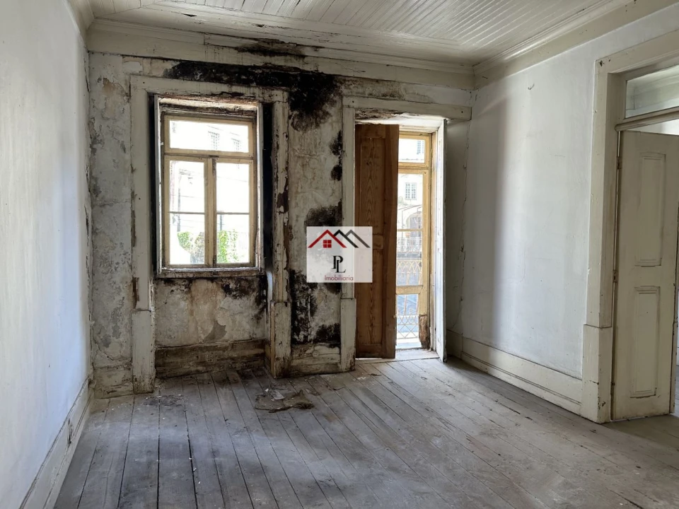 Apartamento T5 para Venda em Penacova Foto 13