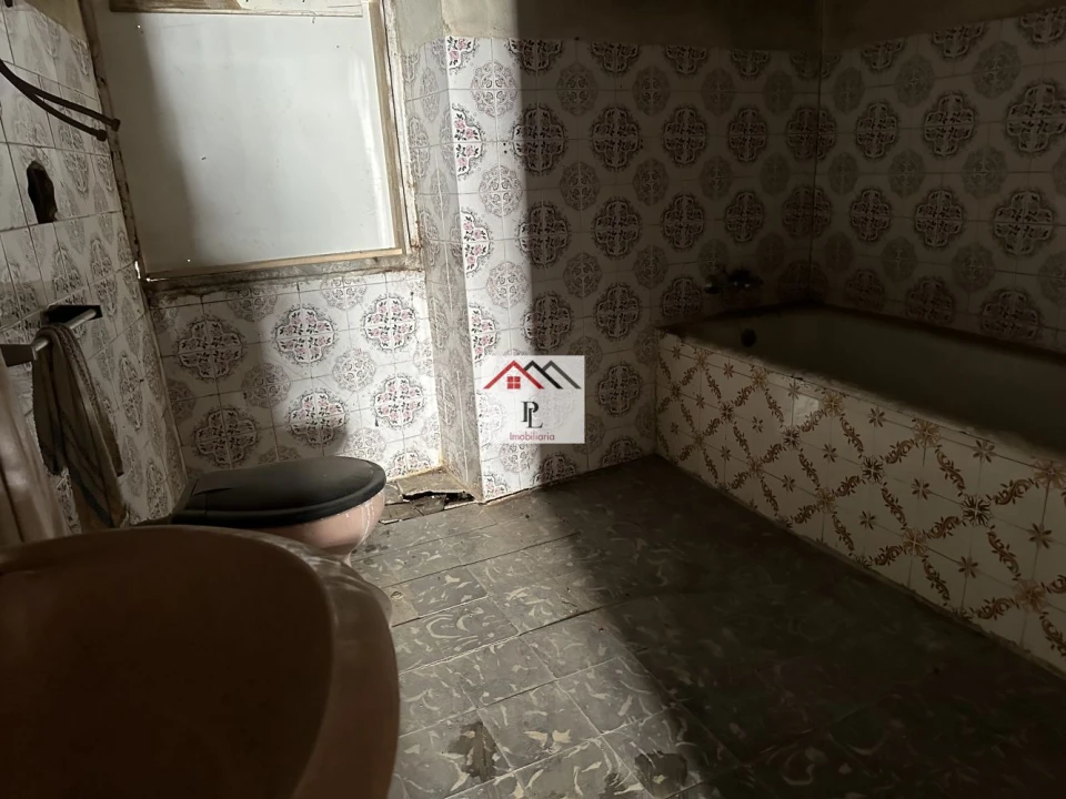 Apartamento T5 para Venda em Penacova Foto 9