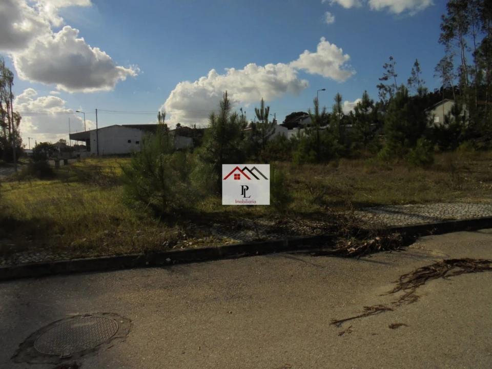 Terreno para Venda em Meãs do Campo Foto 5