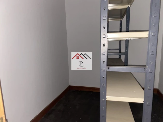 Loja para Venda em Canas de Santa Maria Foto 13