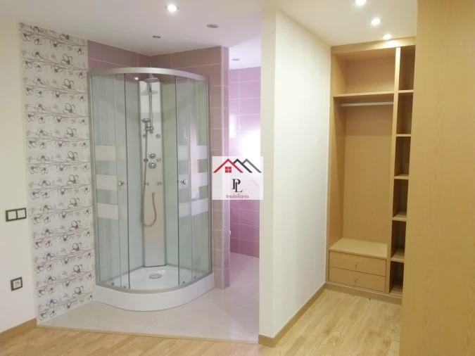 Moradia T7 para Venda em Milagres Foto 33