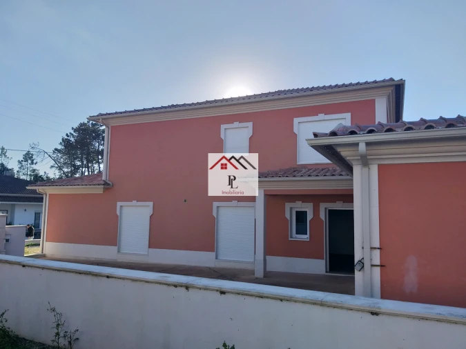 Moradia T7 para Venda em Milagres Foto 3