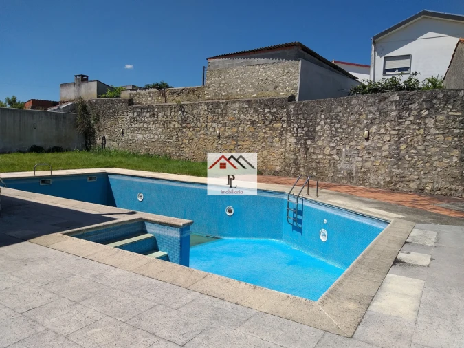 Moradia T10 para Venda em Maiorca Foto 4